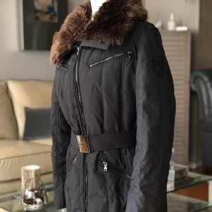 Black Down Jacket w/Faux Fur Collar